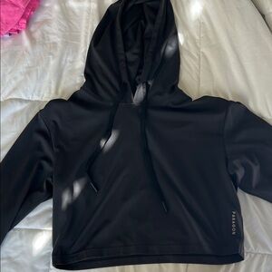 PARAGON Sleek Cropped Black Hoodie